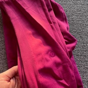Pink Lululemon leggings